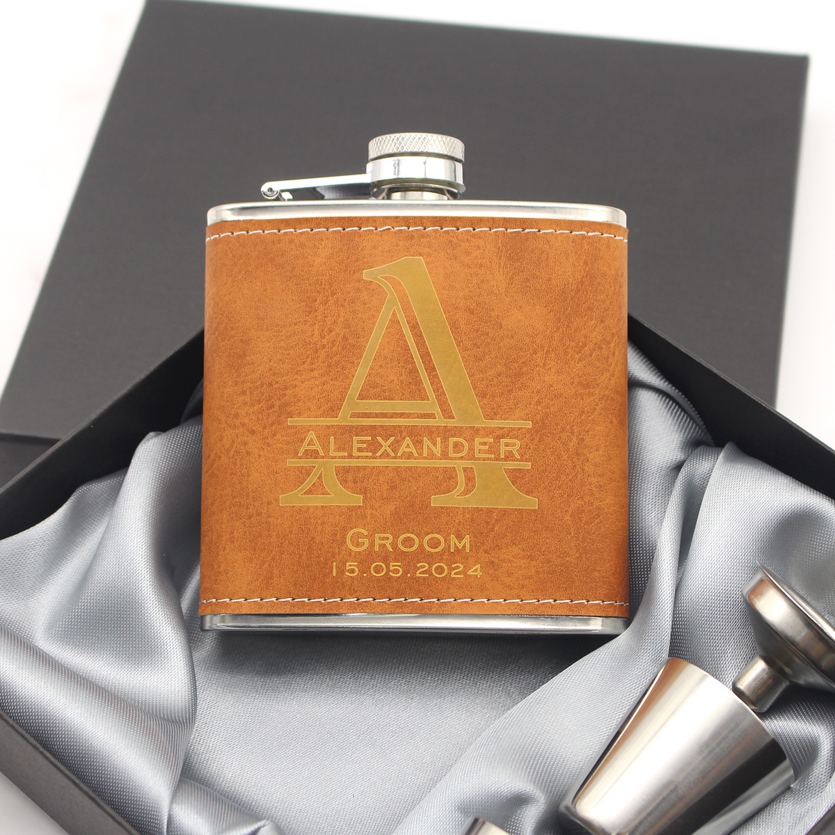Personalized Flask 6oz Leather - Men'S Grooming House ulasan dan harga